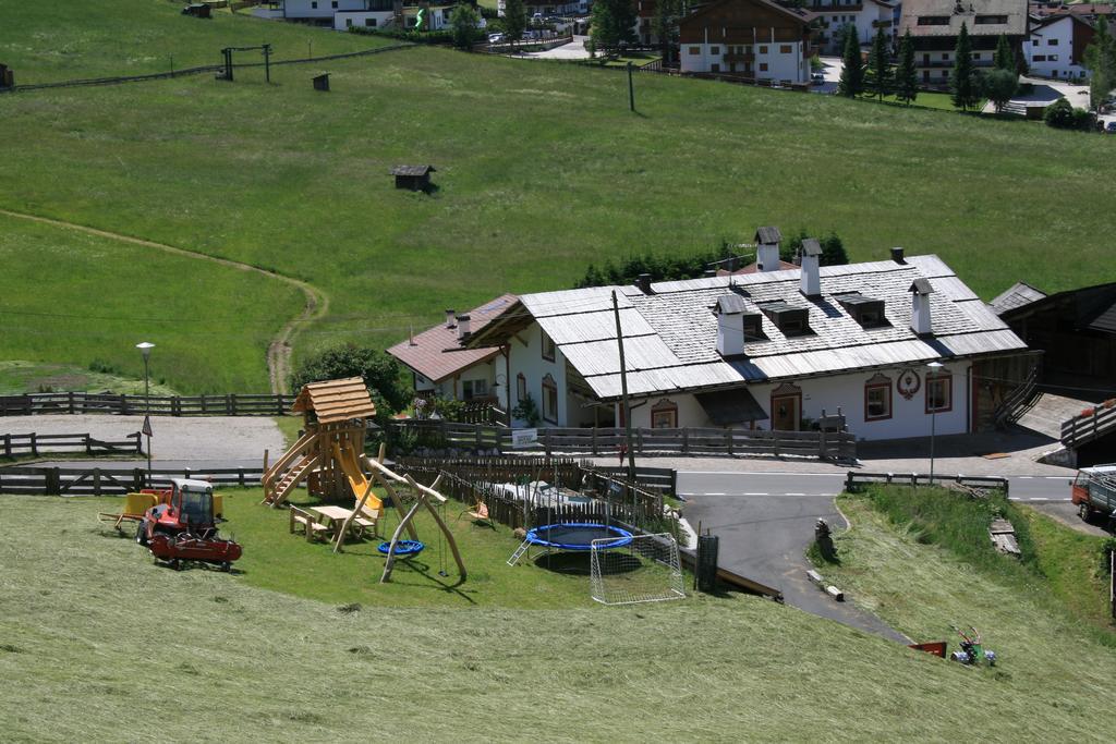 Agriturismo Maso Larciunei Селва ди Вал Гардена Екстериор снимка